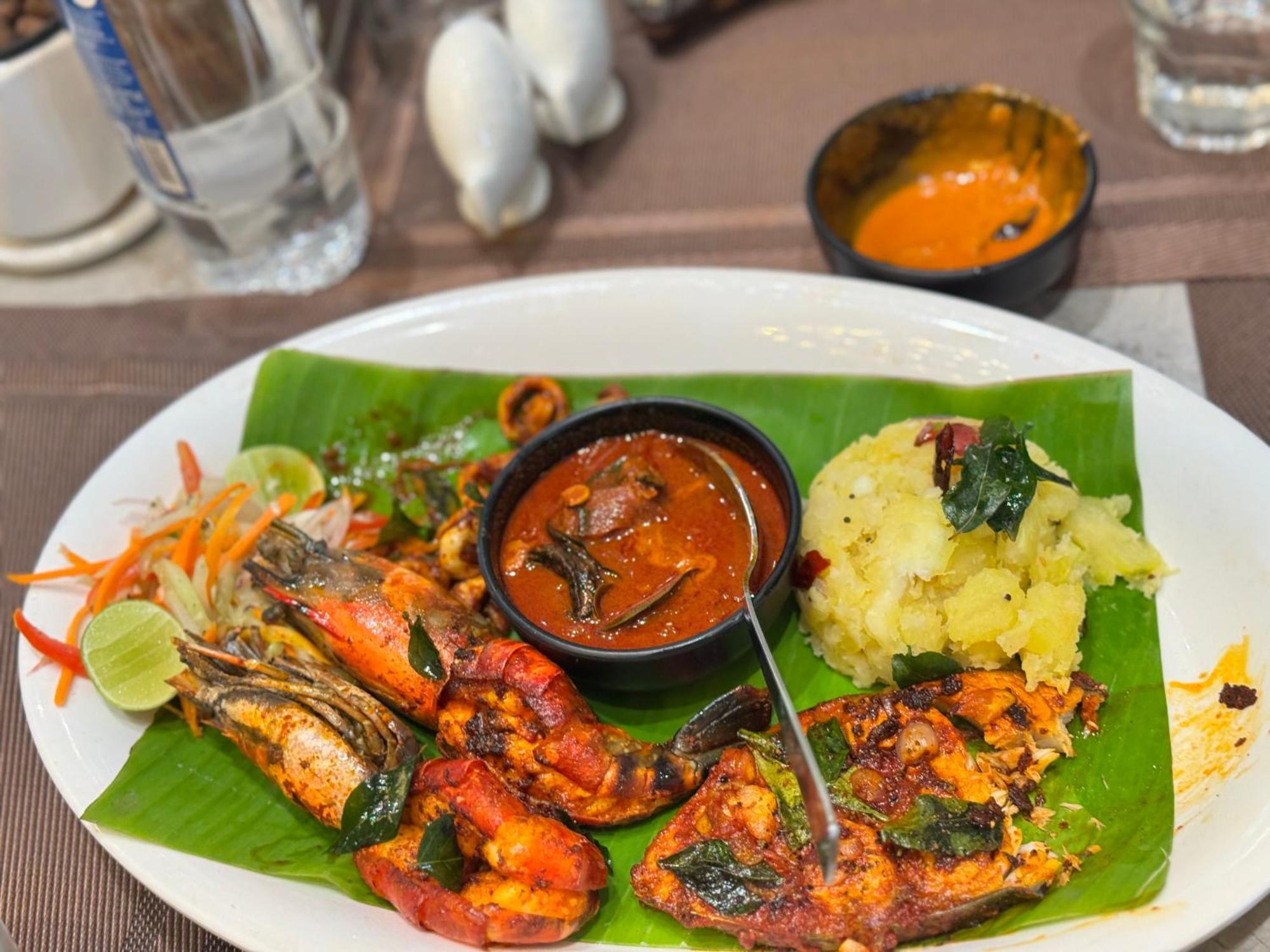 Bed and Breakfast Jaladarshini Lakeside Gardens Kollam Exterior foto